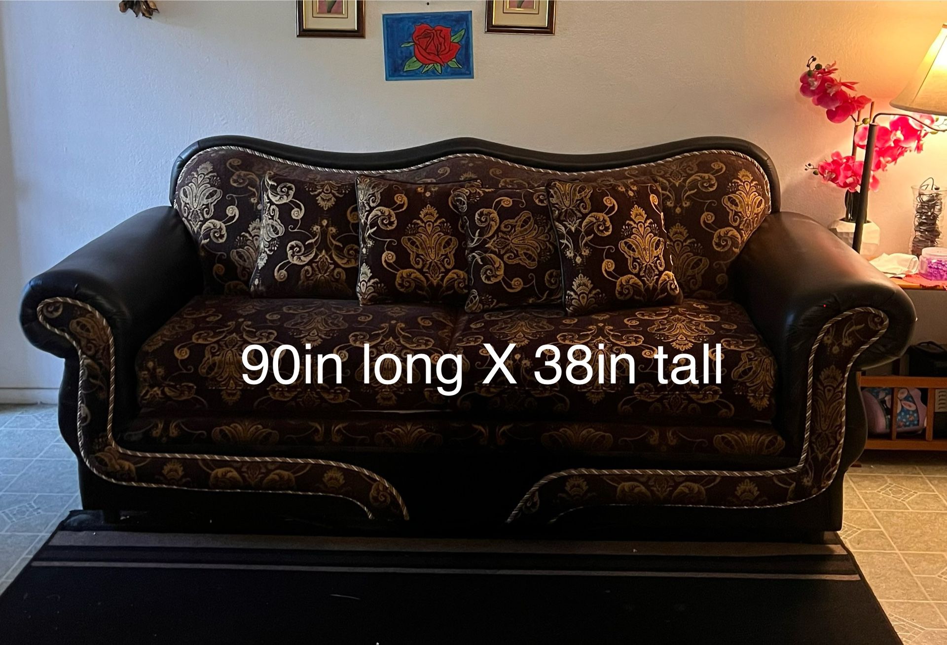 2 pc Vintage Sofa Set