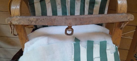 Antique Cast Iron Single Tree Yoke