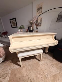 Steinbach Piano