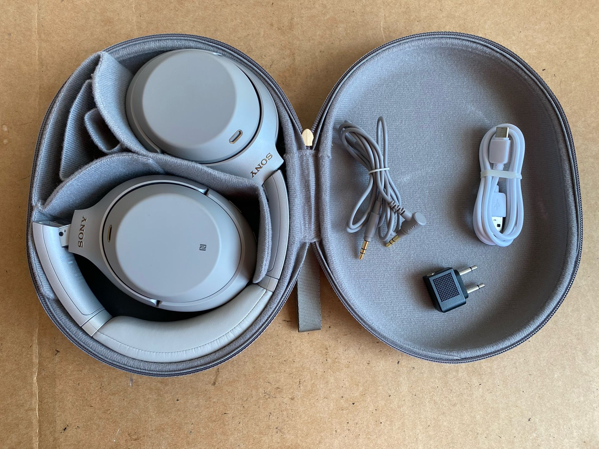 Sony WH-1000XM3 Wireless Noise Canceling Headphones 