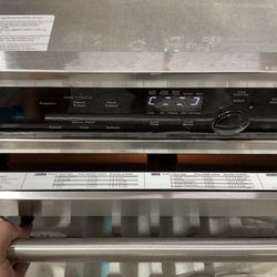 24" KitchenAid Built In Microwave Oven