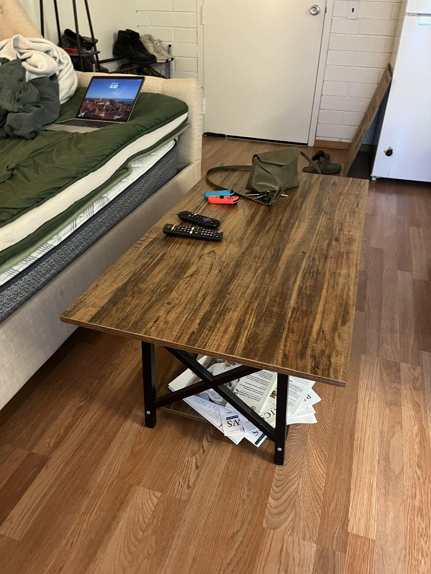 Matching Coffee and End Table