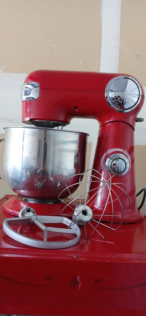 Cuisinart Mixer Set With Attacments