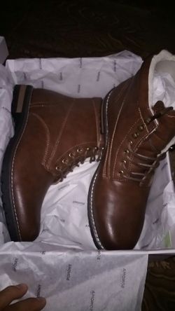 SONOMA LIFE MENS BOOTS SIZE 9.5...12 NEW