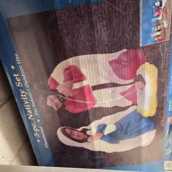 3 pieces Nativity set