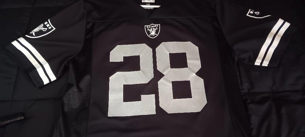 Las Vegas Raiders Josh Jacobs #28 Jersey Size L