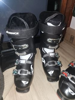 Brand-new Nordica Cruise 80  ski boots
