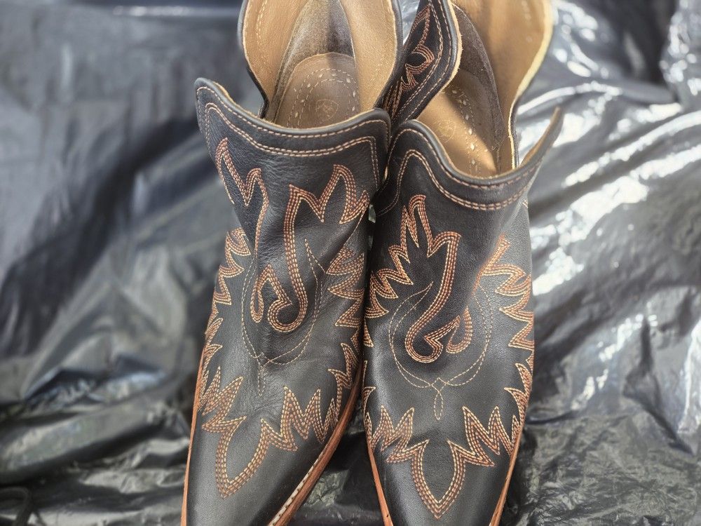 ARIAT women's Dixon Western Boot 10029653 Brooklyn Black