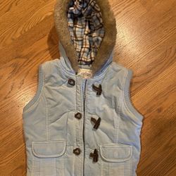 Girls Winter Vest With Fur-trimmed Hood