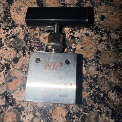 HIP 15F-11NFB High Pressure Valve – 15,000 PSI (316SS)