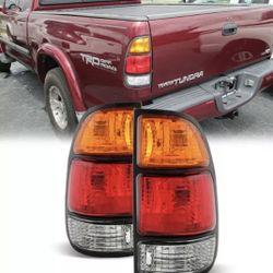 2000 - 2006 Toyota Tundra rear lights