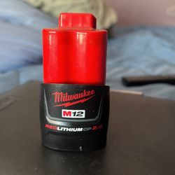 Brand New Milwaukee M 12 Red Lithium Cp 2.0