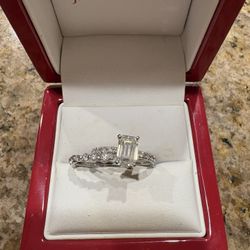 Emerald Cut Diamond Ring Set 
