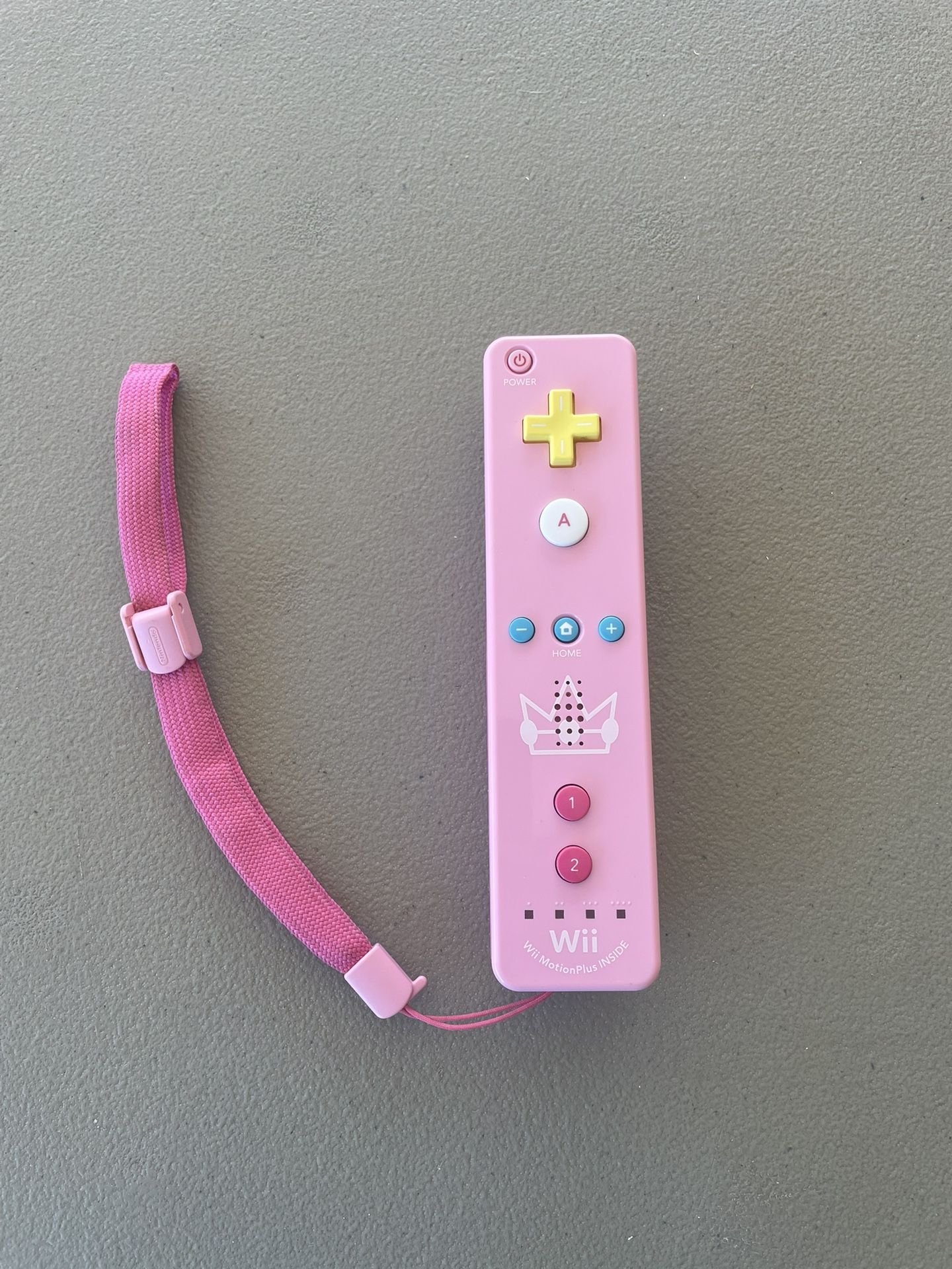 Princess Peach Nintendo Wii Motion Plus Remote Controller Official OEM Tested.