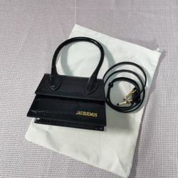 Jacquemus Le Chiquito Medium Bag