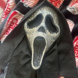 GEMSTONE GHOST FACE MASK NEED GONE‼️