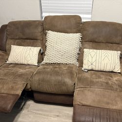 Brown Reclining Couch Set – 3 & 2 Seaters – Great Condition!