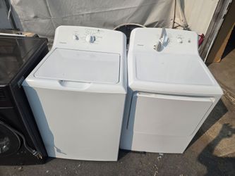 Hotpoint  washer and dryer set Electric