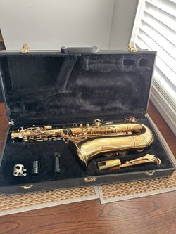 Evette Buffet Crampon Saxophone with case