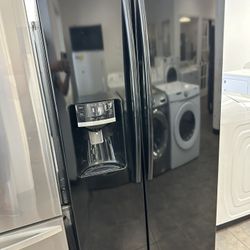 Color Black Samsung Side By Side Refrigerator 