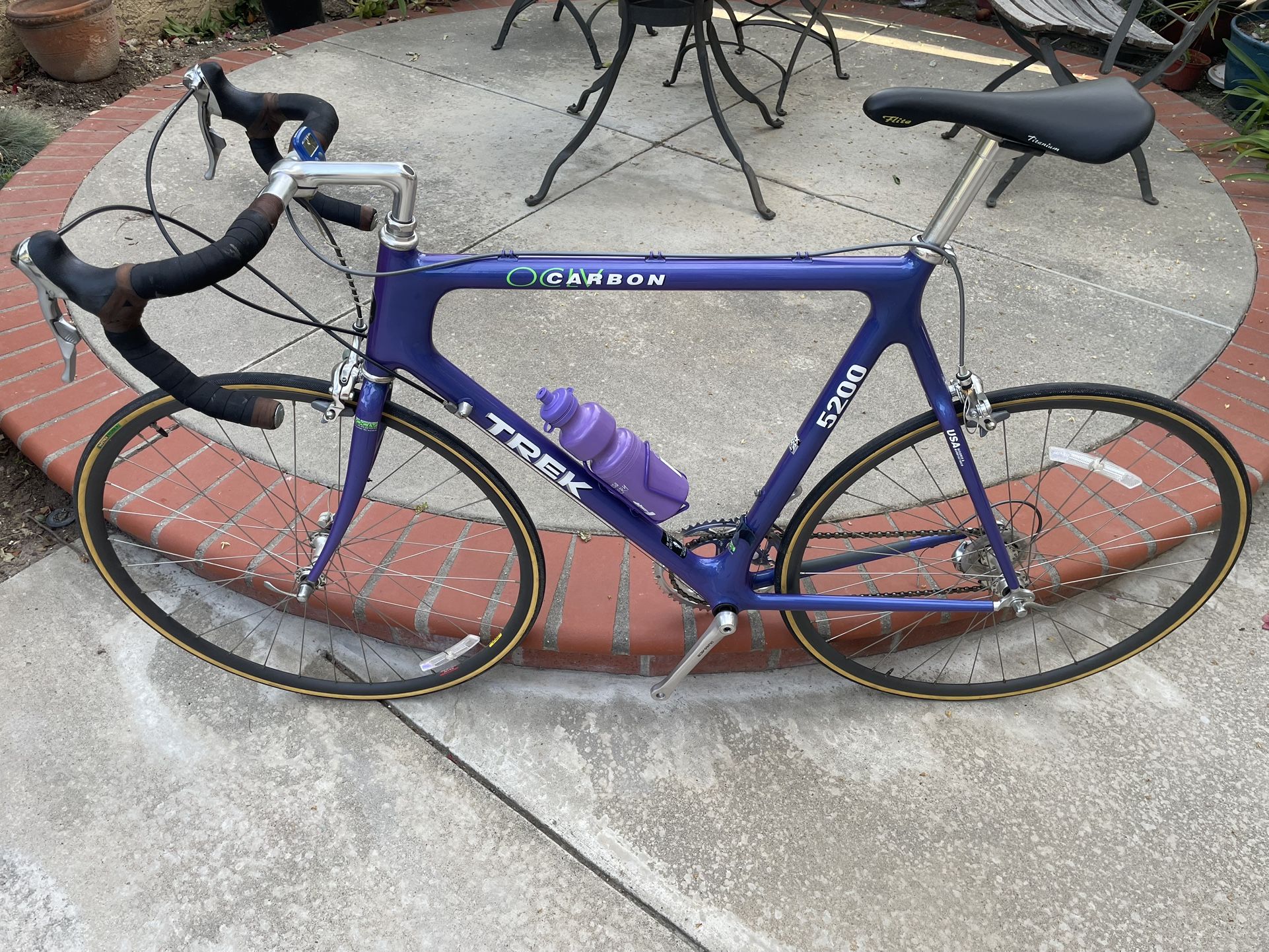 Trek 5200 OCLV Road Bike