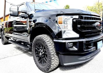 2022 Ford F-350 Super Duty XLT