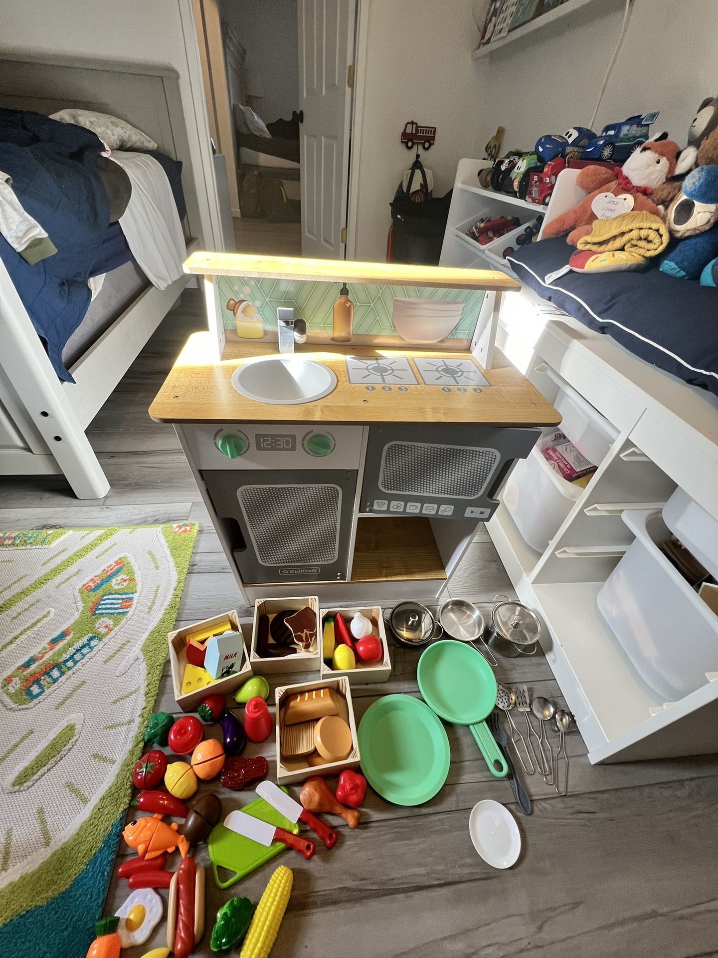 Kids Play Kitchen With Accessories