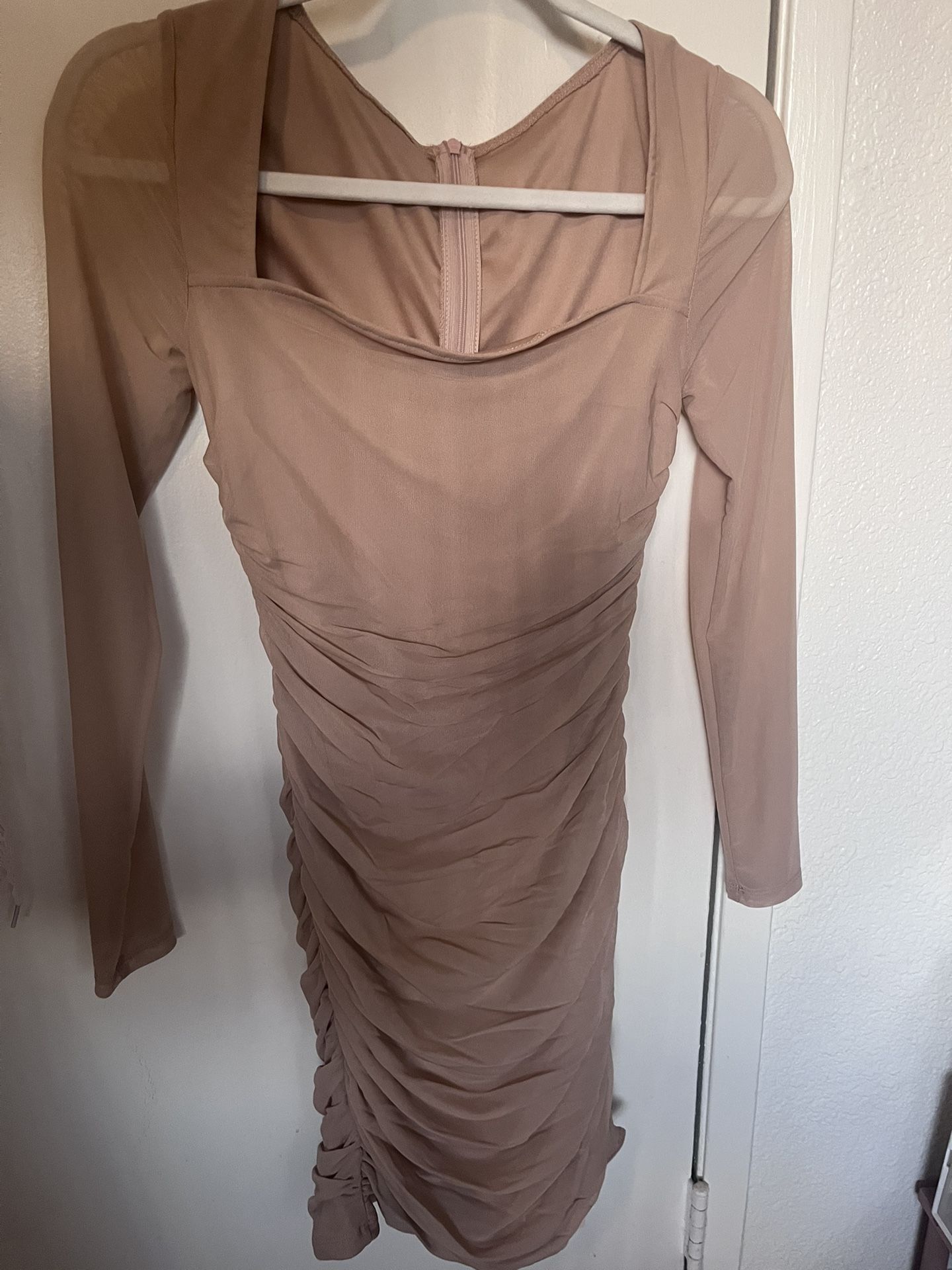 𝙼𝚒𝚗𝚒 𝙼𝚊𝚡𝚒 𝙳𝚛𝚎𝚜𝚜 