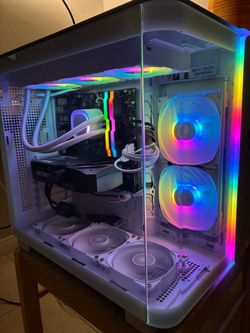 Ryzen 7 9700X / RTX 5070 12GB Gaming PC – 32GB DDR5 6000 / 2TB SSD / 360mm Liquid Cooling
