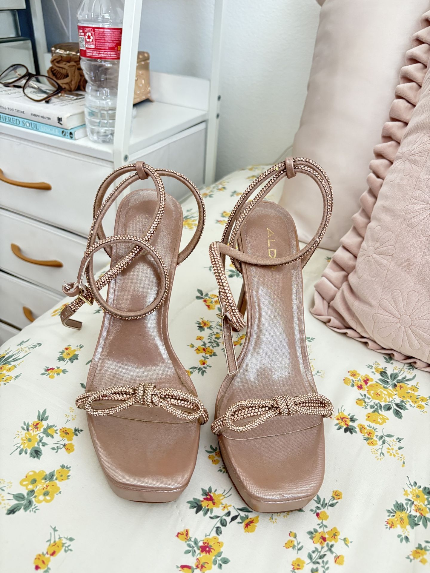 Aldo Pink Bow High Heels 7-7.5