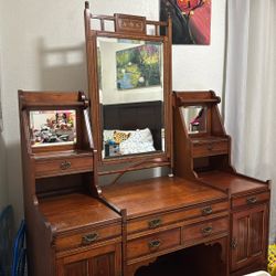 Antique Vanity Wood 