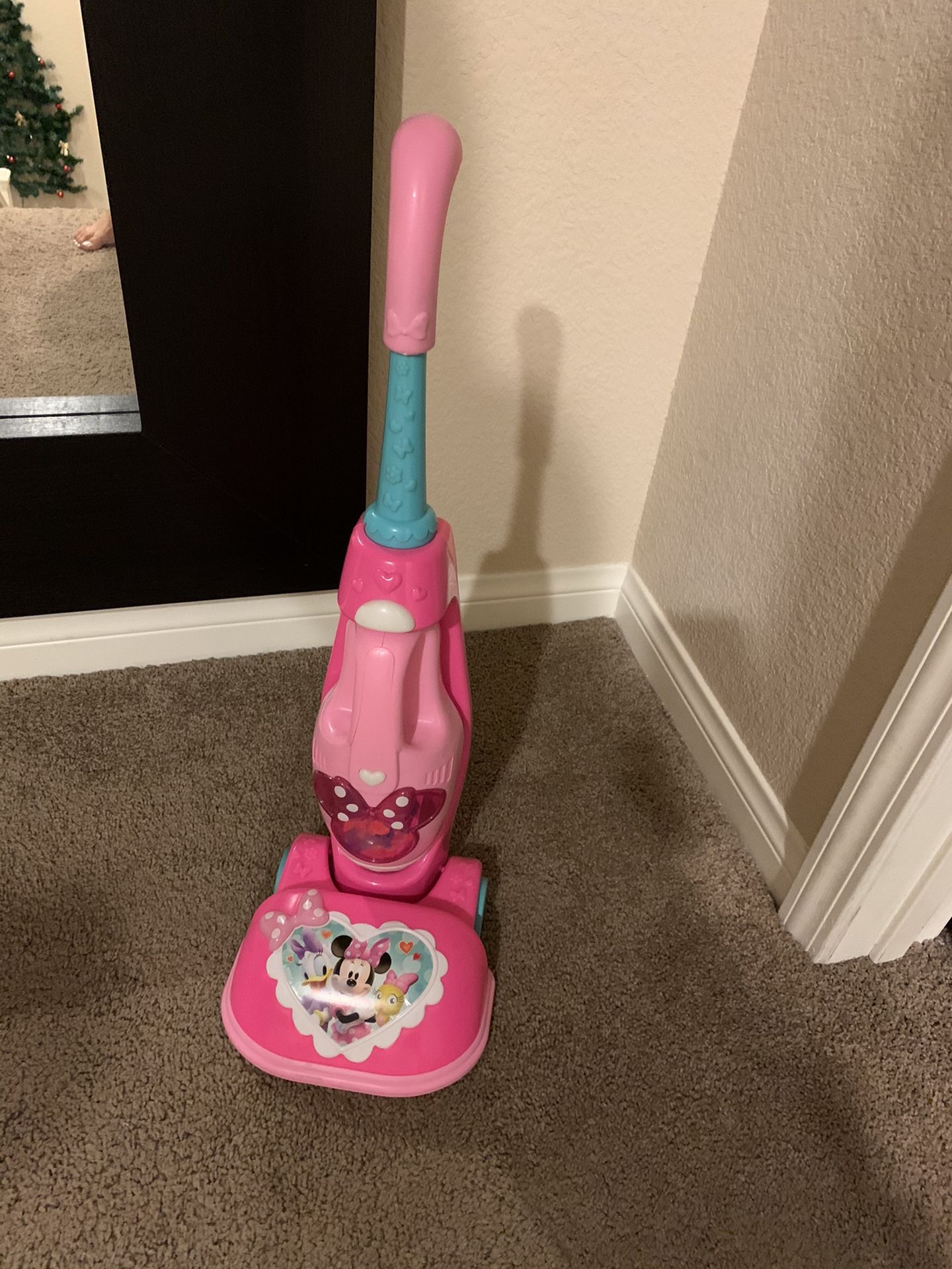 Minnie Mouse Vacuum for Sale in Las Vegas, NV OfferUp