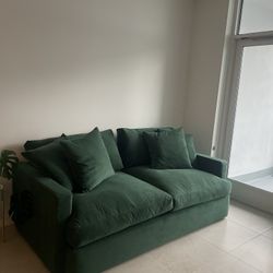 Green Sofa 