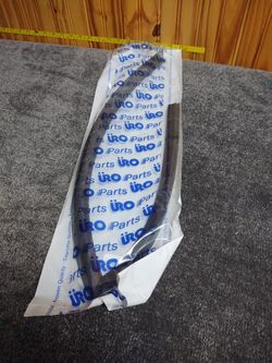 Mercedes Benz Hard Top Seal (right)