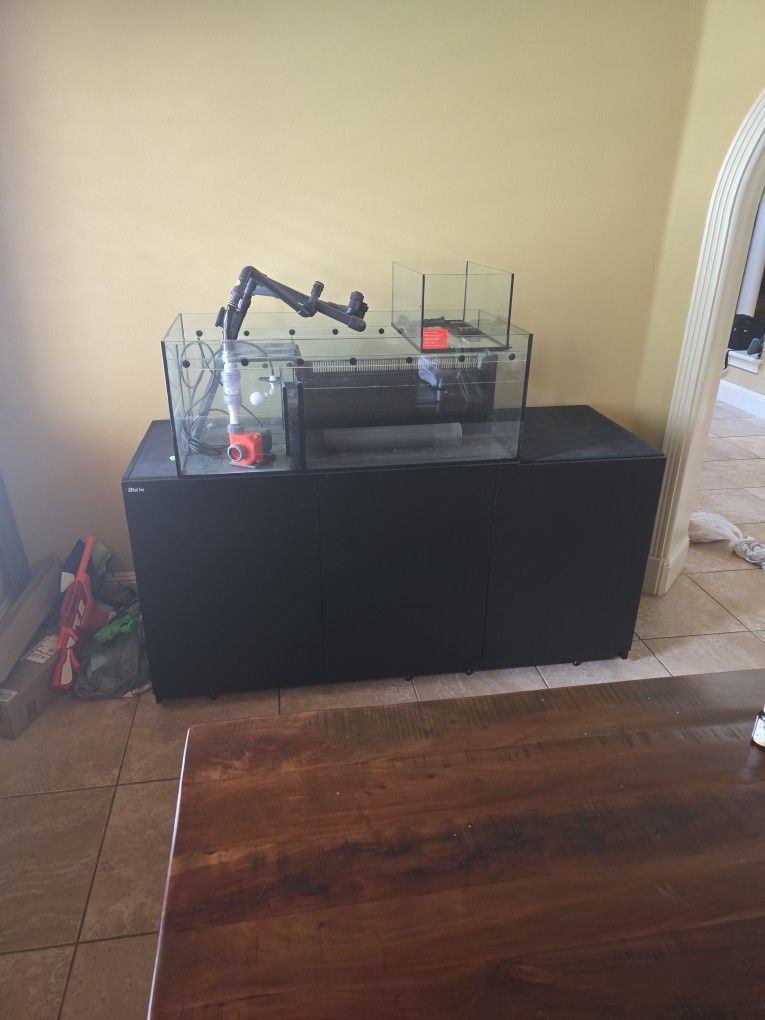Red Sea 175 Gal Fish Tank Apex Automated 
