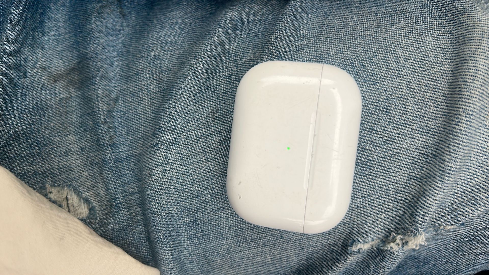 AirPod Pros( Read Description)
