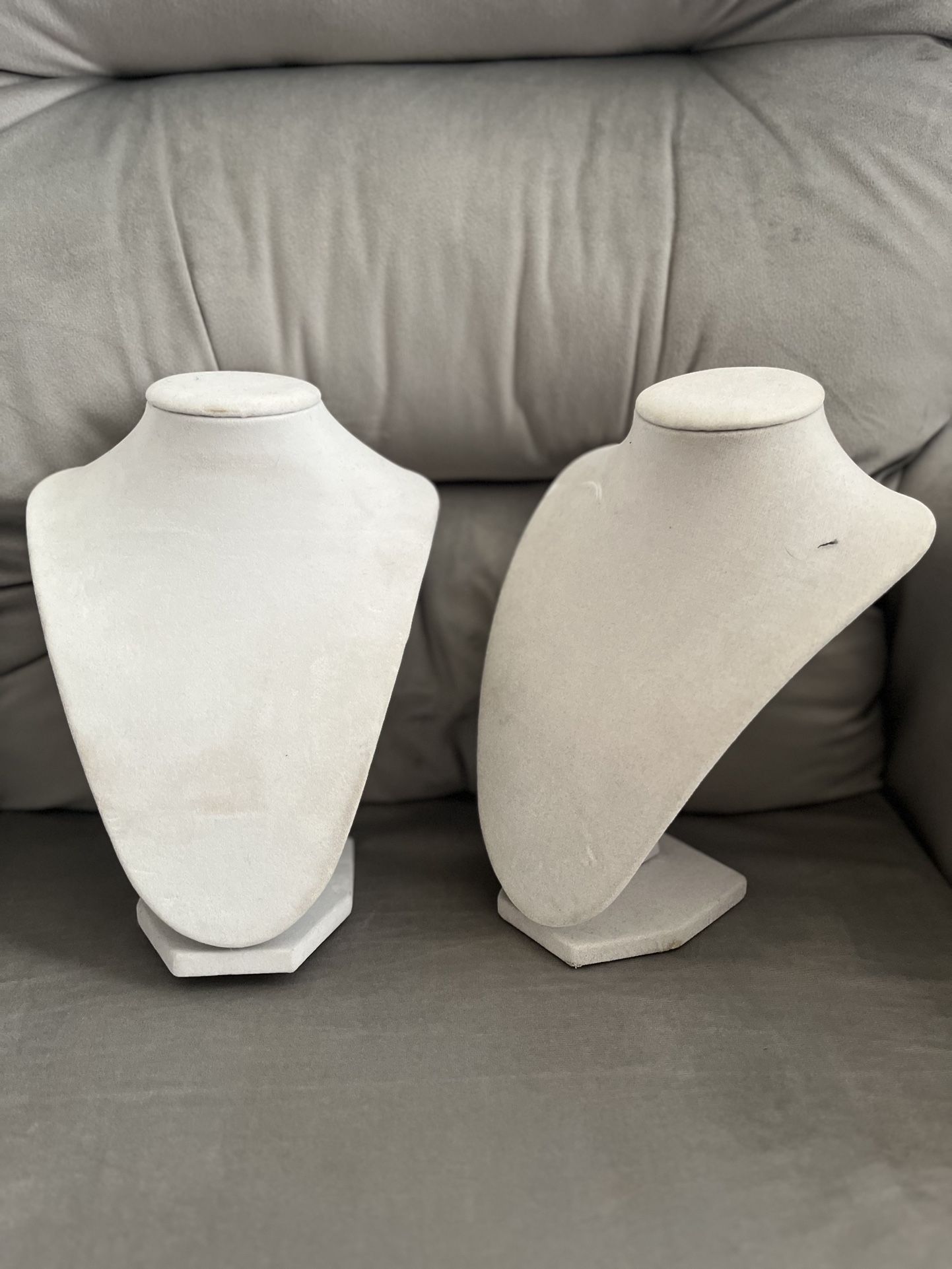 8 Pieces - Jewelry Holders