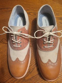Size 8 Johnson and Murphy
