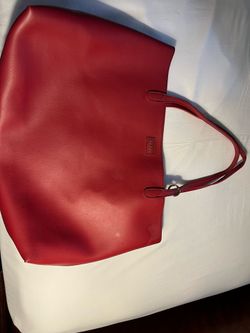 Bebe , leather Tote , excellent  condition