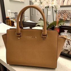 Michael Kors Brown Handbag 