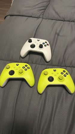 xbox one controllers