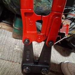 Bolt cutters 32 inch