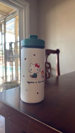 Hello kitty x  Starbucks
