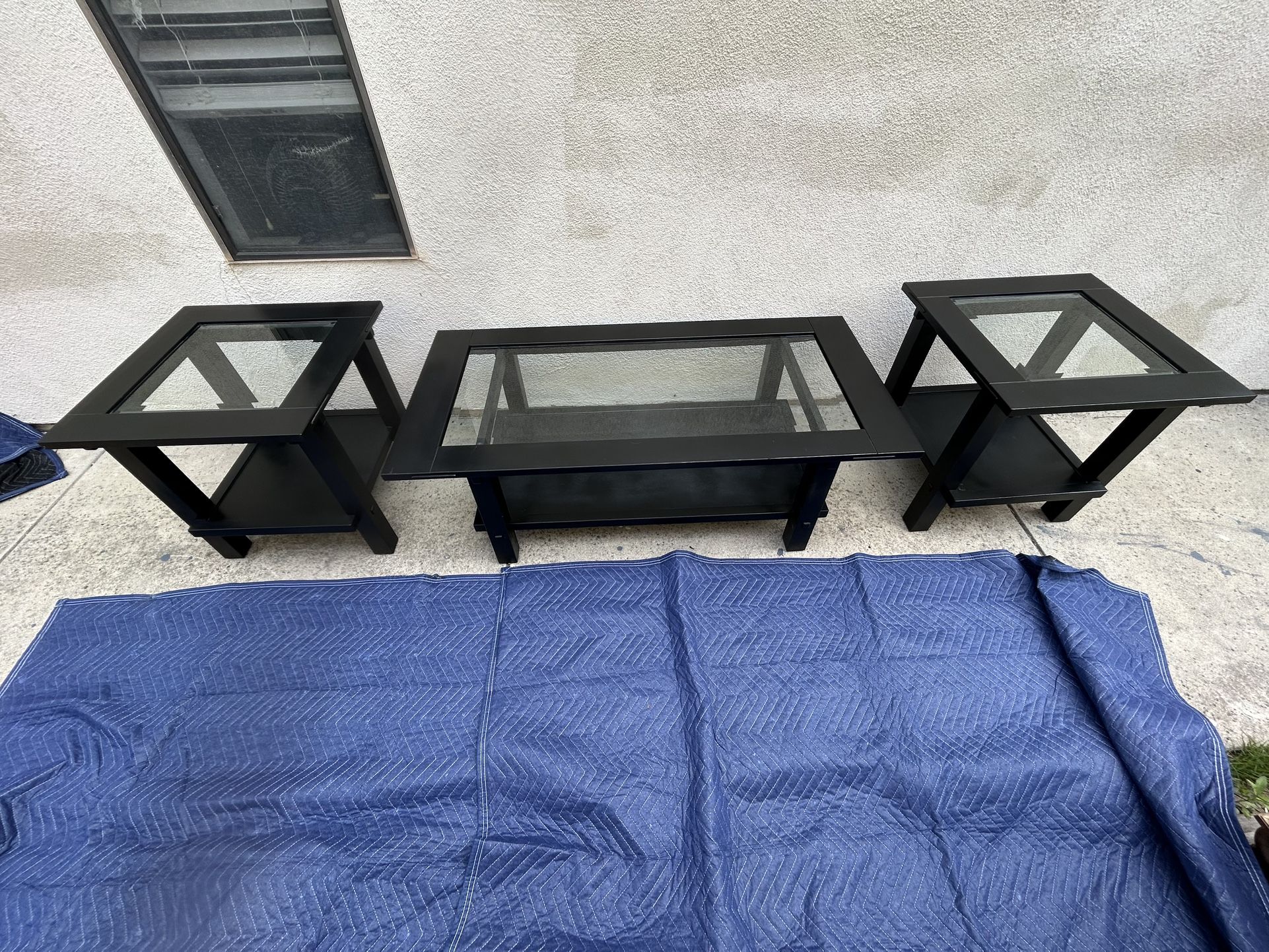 EXCELLENT MATCHING COFFEE AND END TABLES CAN DELIVER LOCSL IF NEEDED