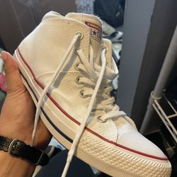 Brand New White Converse Chuck Taylor 