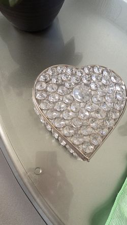 Crystal heart decor