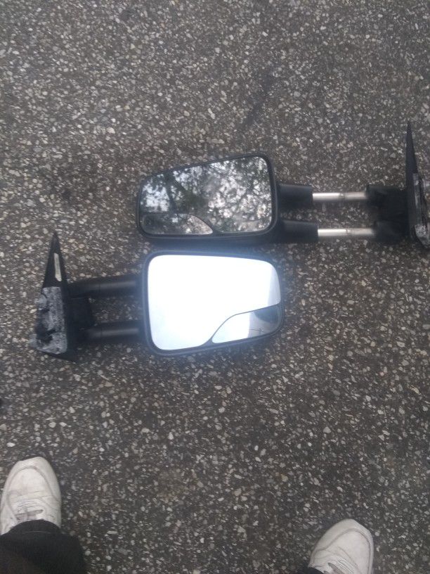Chevy Silverado Truck Extended Tow Mirrors