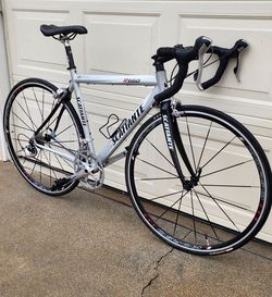 Small Scattante Road Race Bike - Shimano Ultegra - Great Condition - Ready to Ride