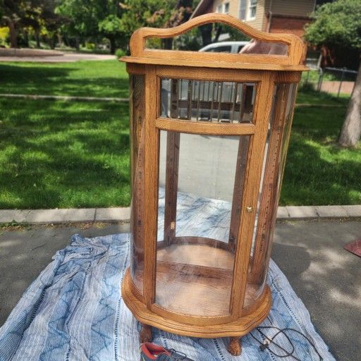 Very Nice Vintage Oak Display | Trophy Case | Curio Cabinet with Illumination