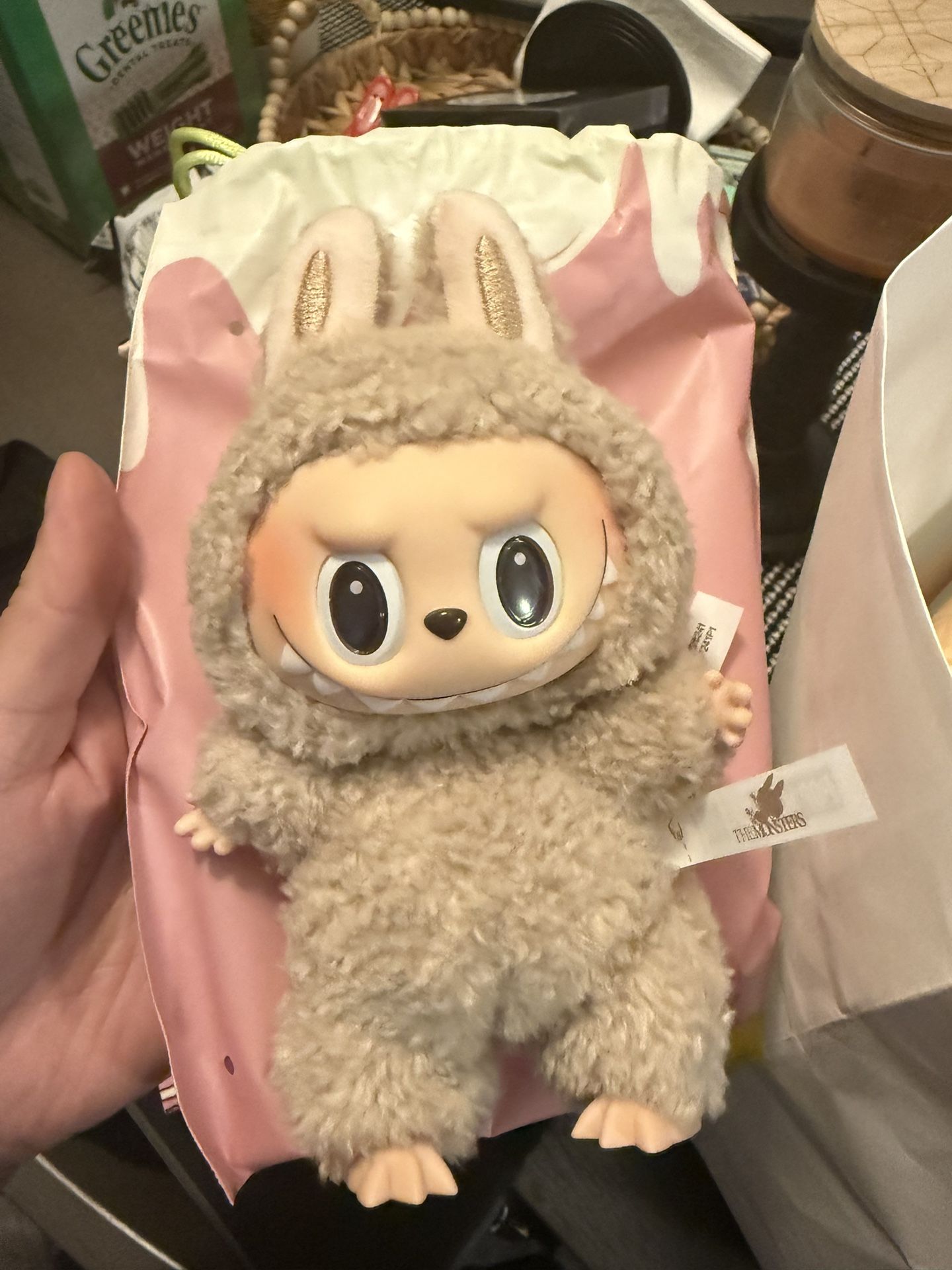 Popmart labubu